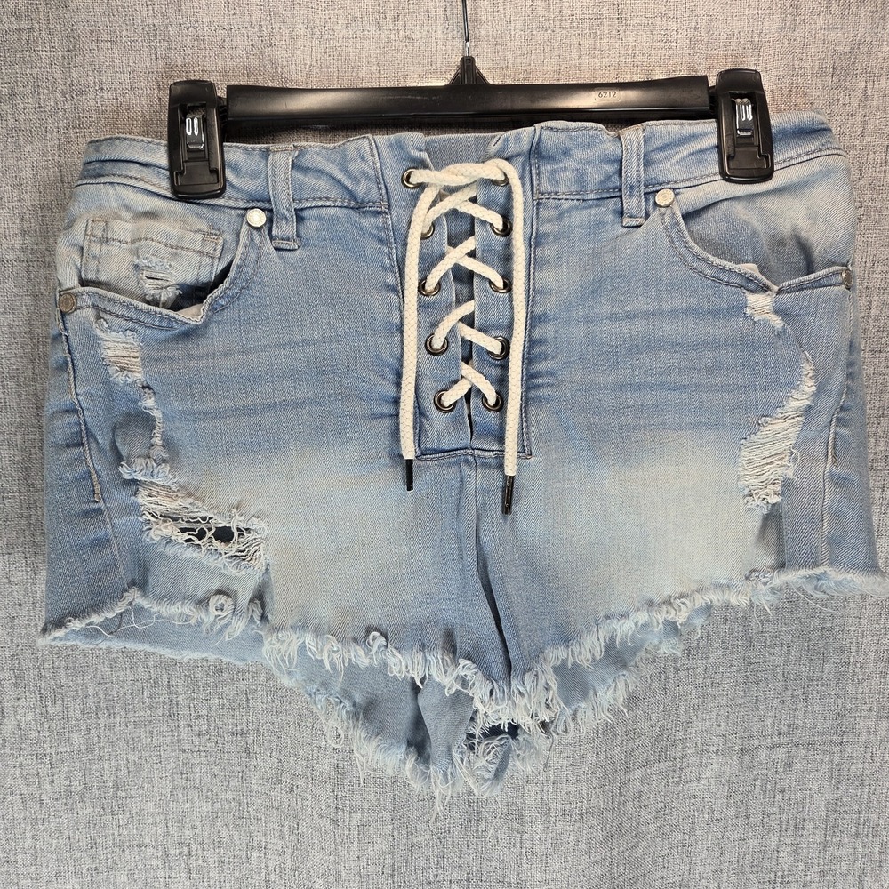 Refuge Women's Destructed Thick Lace Mid Rise Frayed Hem Denim Shorts sz 6